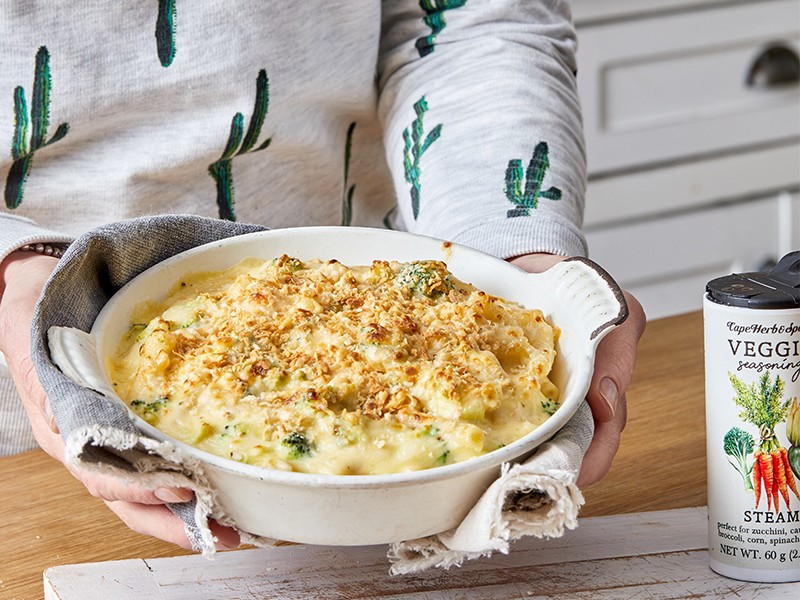 CAPE HERB & INSTANT POT COLLAB WITH SARAH GRAHAM FOR THIS DELICIOUS MAC AND CHEESE RECIPE